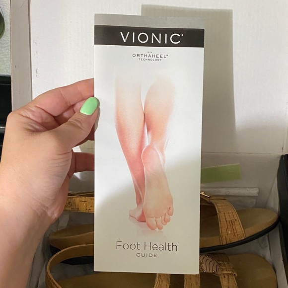 Vionic Cork Patterned Sandals - Picture 3 of 4